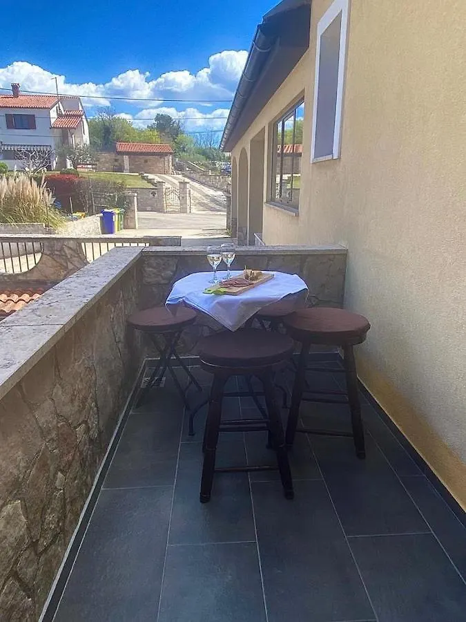 Apartment Villa Ignoto Bale Croatia